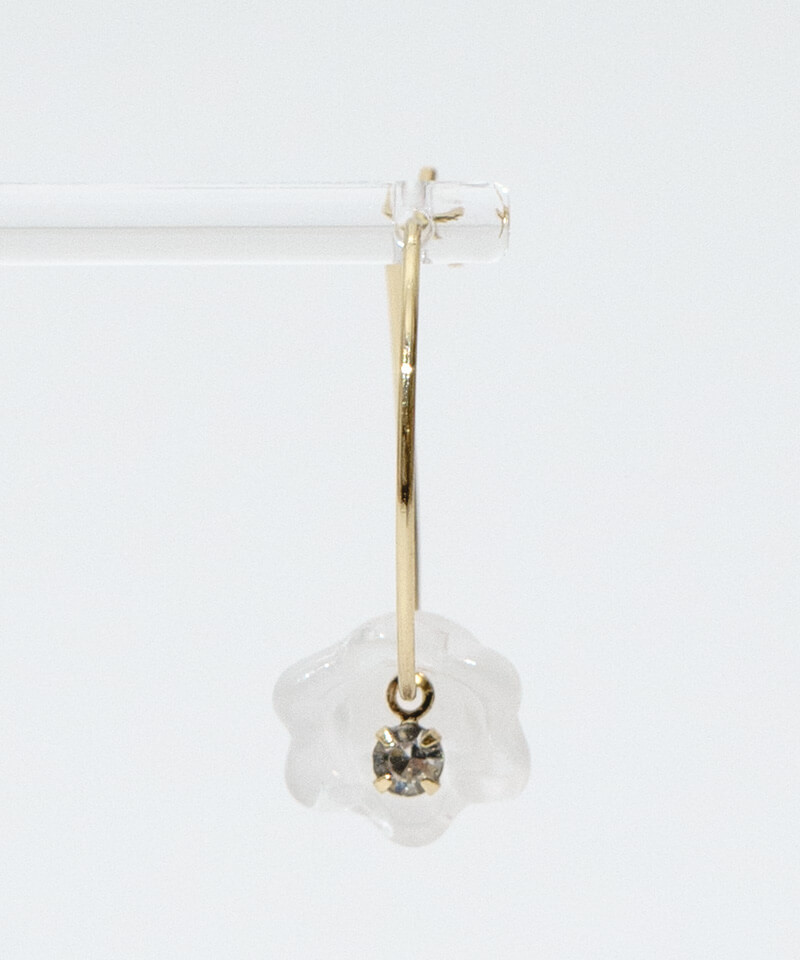 フープピアス tiny flower hoop pierce～ﾀｲﾆｰﾌﾗﾜｰﾌｰﾌﾟﾋﾟｱｽ | flower／フラワー公式通販