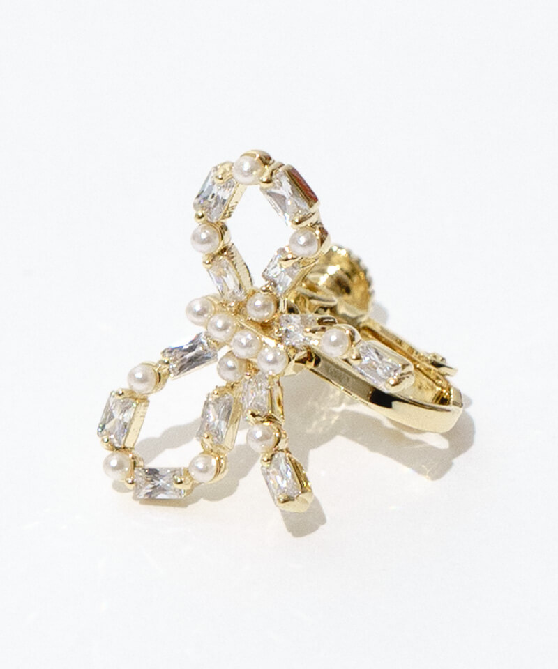 bijou ribbon earring～ﾋﾞｼﾞｭｰﾘﾎﾞﾝｲﾔﾘﾝｸﾞ | flower／フラワー公式通販