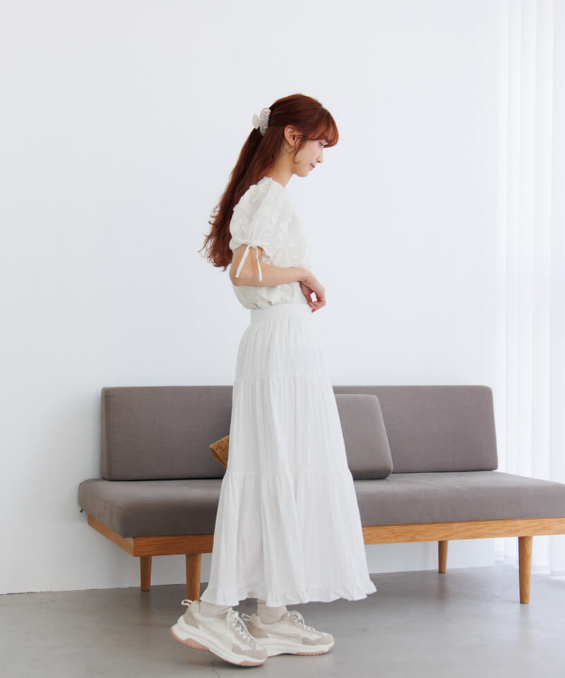 40%OFF】bloom embroidery top～ﾌﾞﾙｰﾑｴﾝﾌﾞﾛｲﾀﾞﾘｰﾄｯﾌﾟ | flower