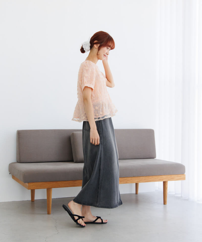 30%OFF】clarity flower half blouse～ｸﾗﾘﾃｨﾌﾗﾜｰﾊｰﾌﾌﾞﾗｳｽ