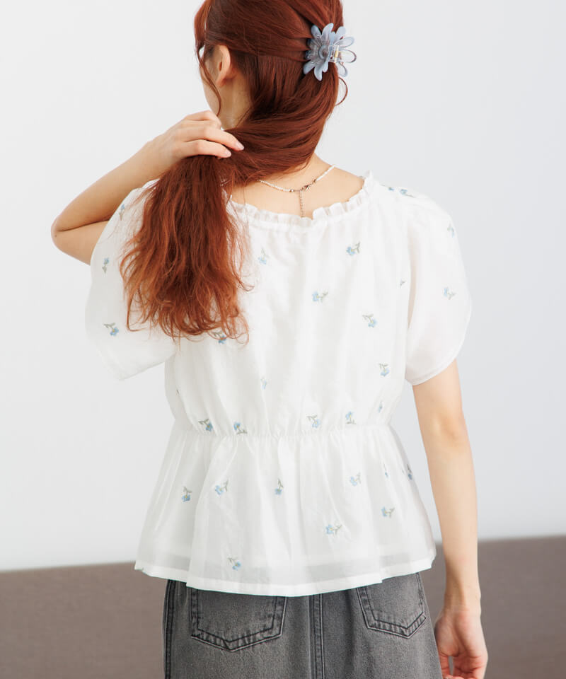 美品♪ルルウィルビー 半袖ブラウス エンブロイダリー 刺繍 2 qa3 10%OFF】twinkle embroidery blouse～ﾄｩｲﾝｸﾙｴﾝﾌﾞﾛｲﾀﾞﾘｰﾌﾞﾗｳｽ