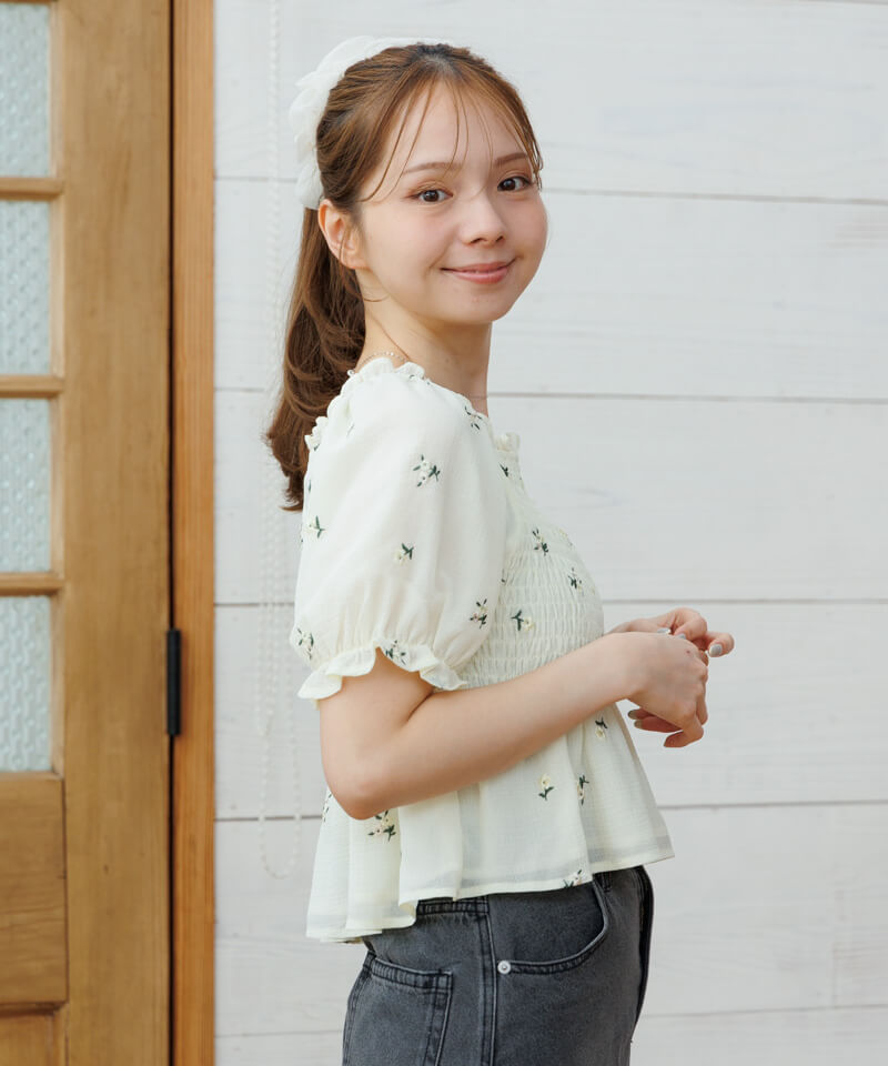 トップス flower petunia blouse 30%OFF】petunia blouse～ﾍﾟﾁｭﾆｱﾌﾞﾗｳｽ | flower／フラワー公式通販
