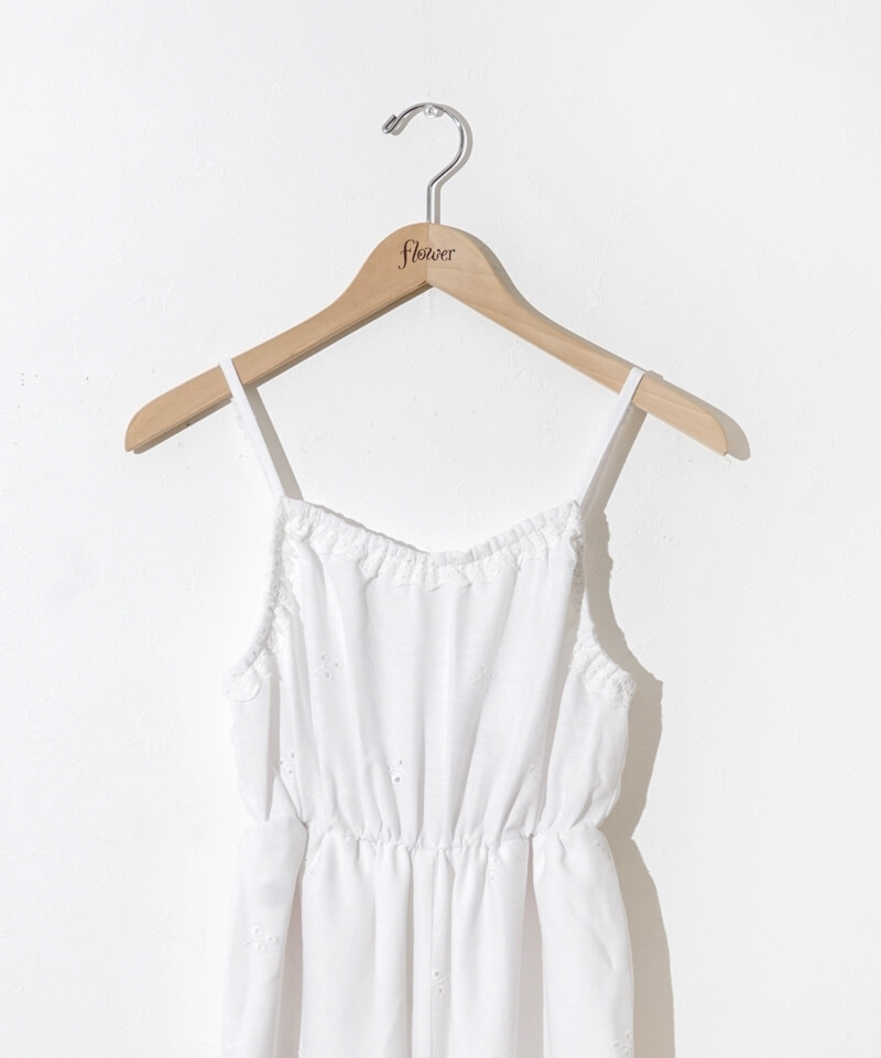 【未使用】flower sunny cutwork rompers 30%OFF】sunny cutwork rompers～ｻﾆｰｶｯﾄﾜｰｸﾛﾝﾊﾟｰｽ | flower