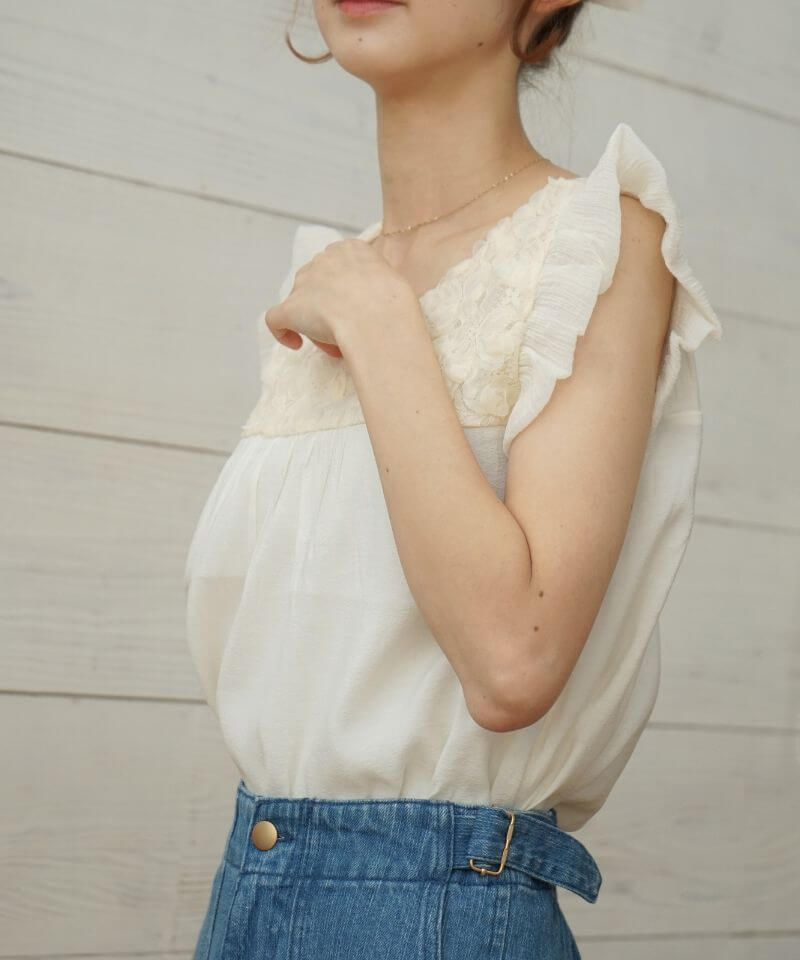 40%OFF】lacy blossom top～ﾚｰｼｰﾌﾞﾛｯｻﾑﾄｯﾌﾟ | flower／フラワー公式通販