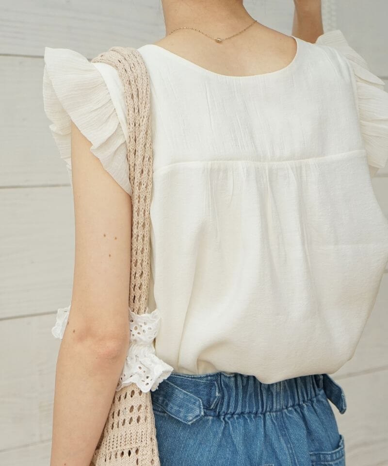 【新品】&エルシー　ドロップフラワートップス 新品】&エルシードロップフラワートップス