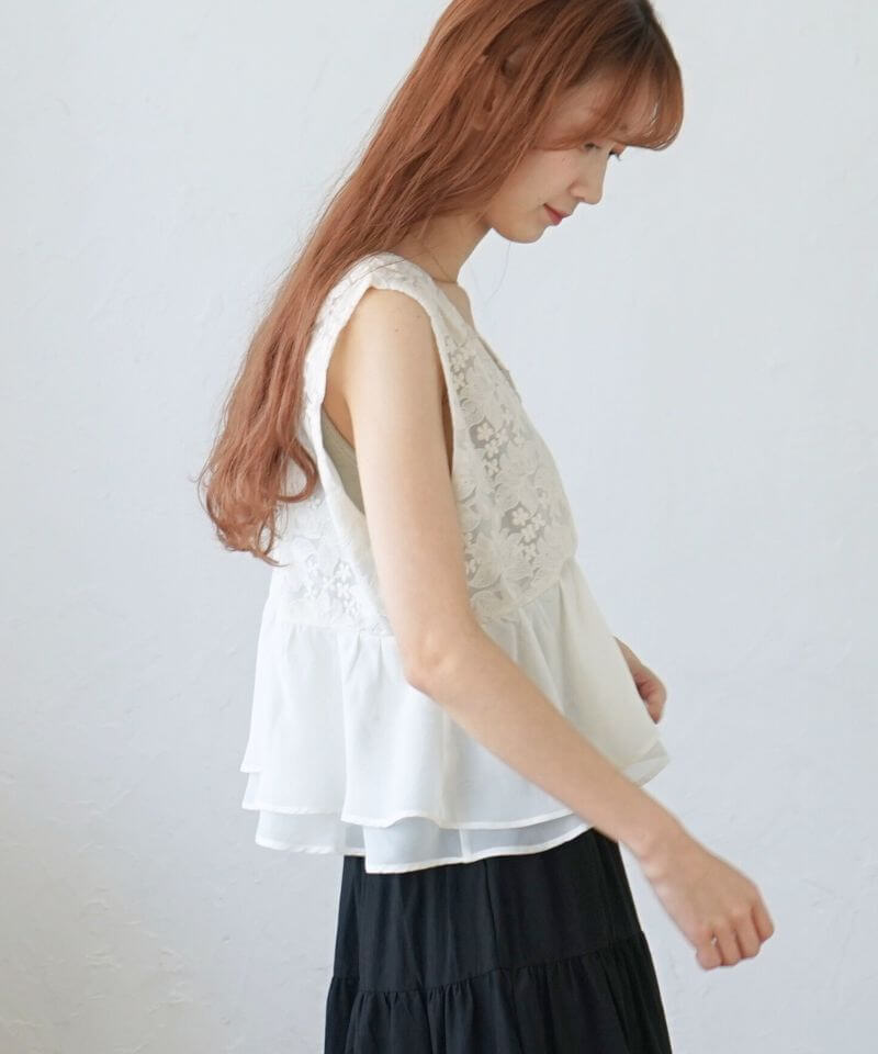 40%OFF】botanical lace bustier～ﾎﾞﾀﾆｶﾙﾚｰｽﾋﾞｽﾁｪ | flower