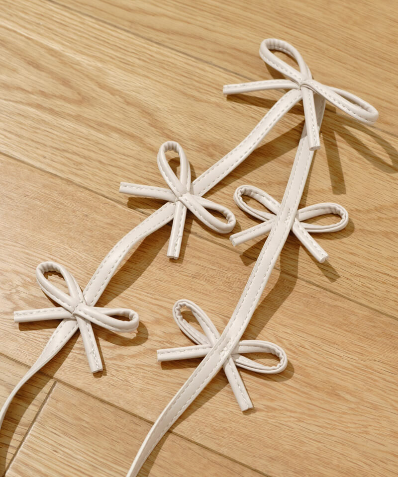 pleather ribbon strap～ﾌﾟﾚｻﾞｰﾘﾎﾞﾝｽﾄﾗｯﾌﾟ | flower／フラワー公式通販