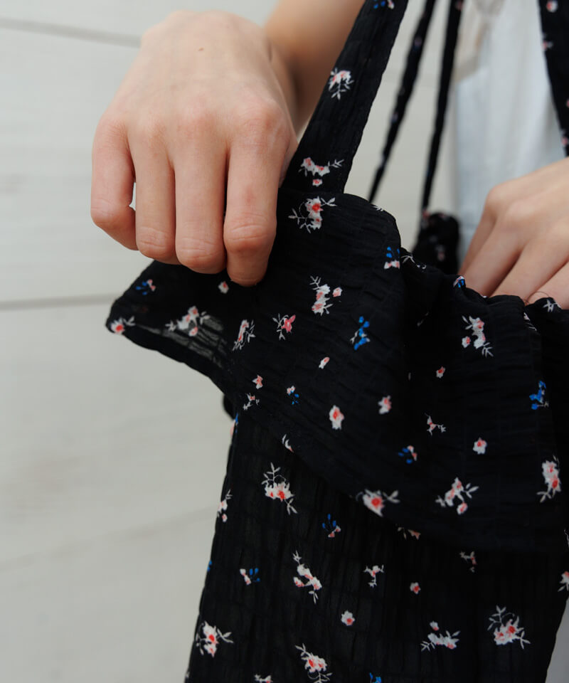 30%OFF】garden tote bag～ｶﾞｰﾃﾞﾝﾄｰﾄﾊﾞｯｸﾞ | flower／フラワー公式通販