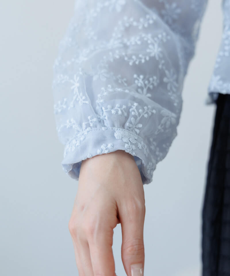 50%OFF】blooming ribbon top～ﾌﾞﾙｰﾐﾝｸﾞﾘﾎﾞﾝﾄｯﾌﾟ | flower／フラワー