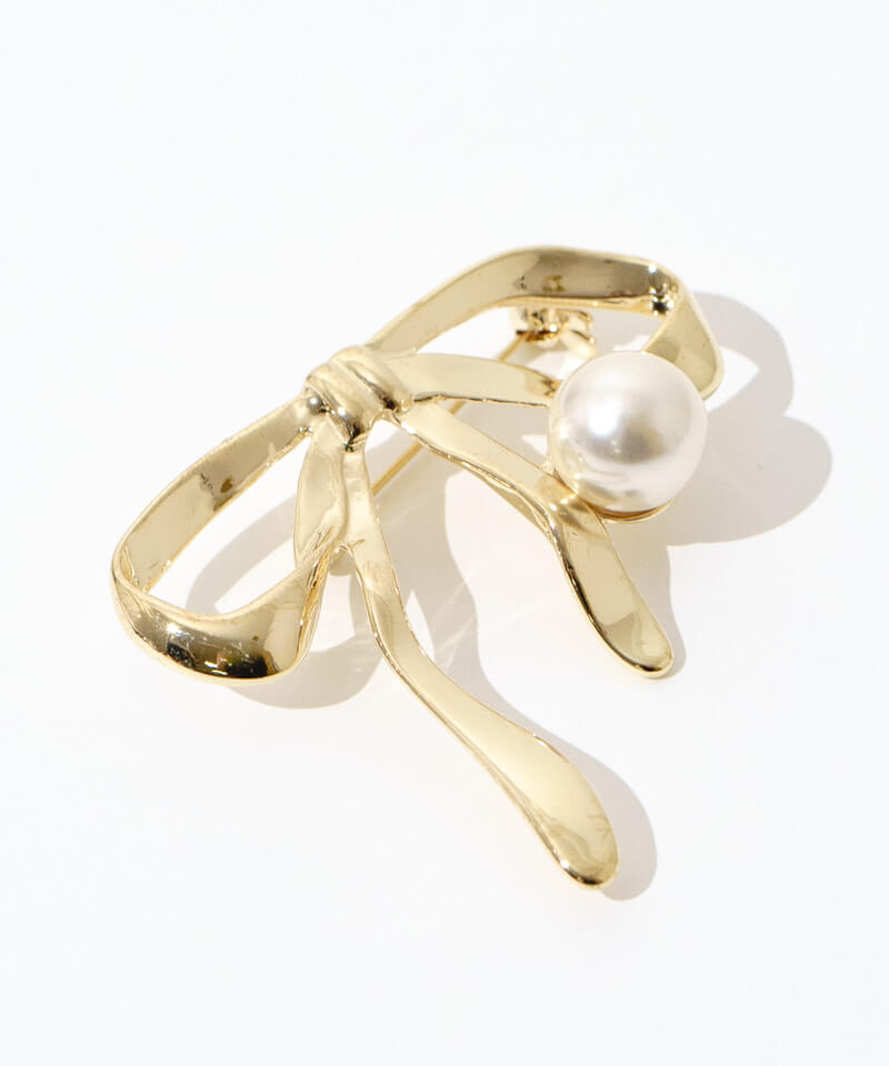 falling ribbon brooch～ﾌｫｰﾘﾝｸﾞﾘﾎﾞﾝﾌﾞﾛｰﾁ | flower／フラワー公式通販