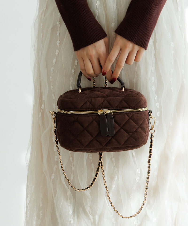 30%OFF】quilting vanity bag～ｷﾙﾃｨﾝｸﾞﾊﾞﾆﾃｨﾊﾞｯｸﾞ | flower／フラワー