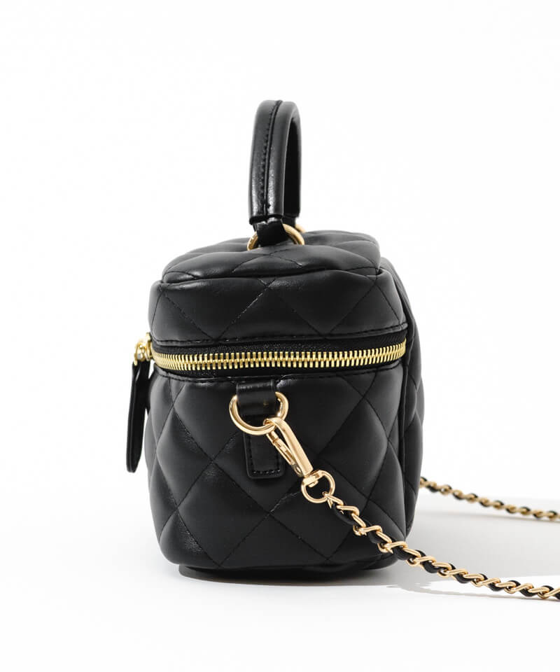 30%OFF】quilting vanity bag～ｷﾙﾃｨﾝｸﾞﾊﾞﾆﾃｨﾊﾞｯｸﾞ | flower／フラワー