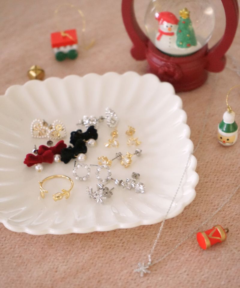 snowflake pierce～ｽﾉｰﾌﾚｰｸﾋﾟｱｽ | flower／フラワー公式通販