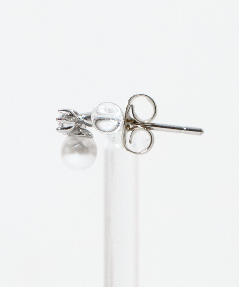 dressly pearl pierce～ﾄﾞﾚｽﾘｰﾊﾟｰﾙﾋﾟｱｽ | flower／フラワー公式通販