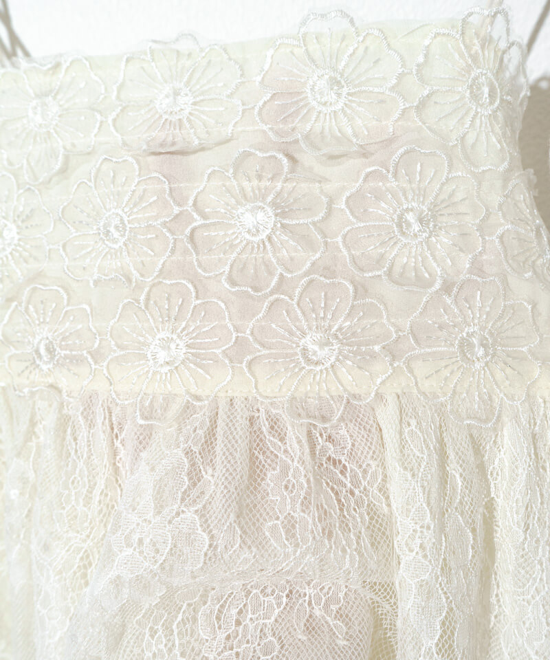 floral lace bustier～ﾌﾛｰﾗﾙﾚｰｽﾋﾞｽﾁｪ | flower／フラワー公式通販