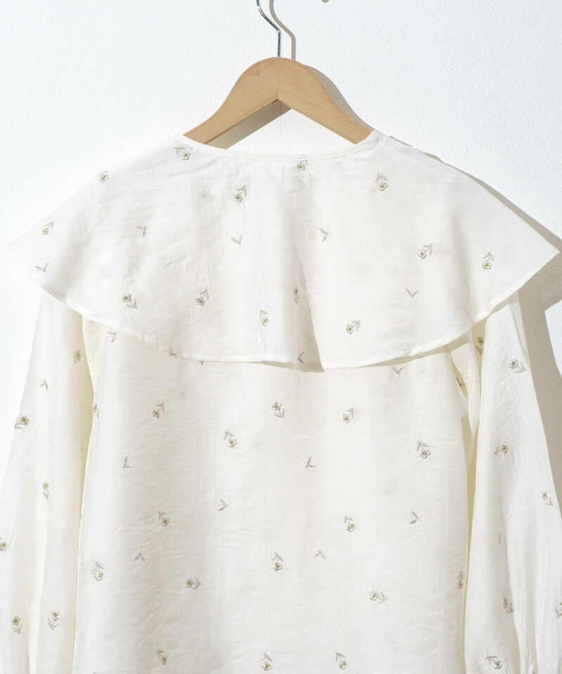 20%OFF】luminous embroidery blouse～ﾙﾐﾅｽｴﾝﾌﾞﾛｲﾀﾞﾘｰﾌﾞﾗｳｽ | flower