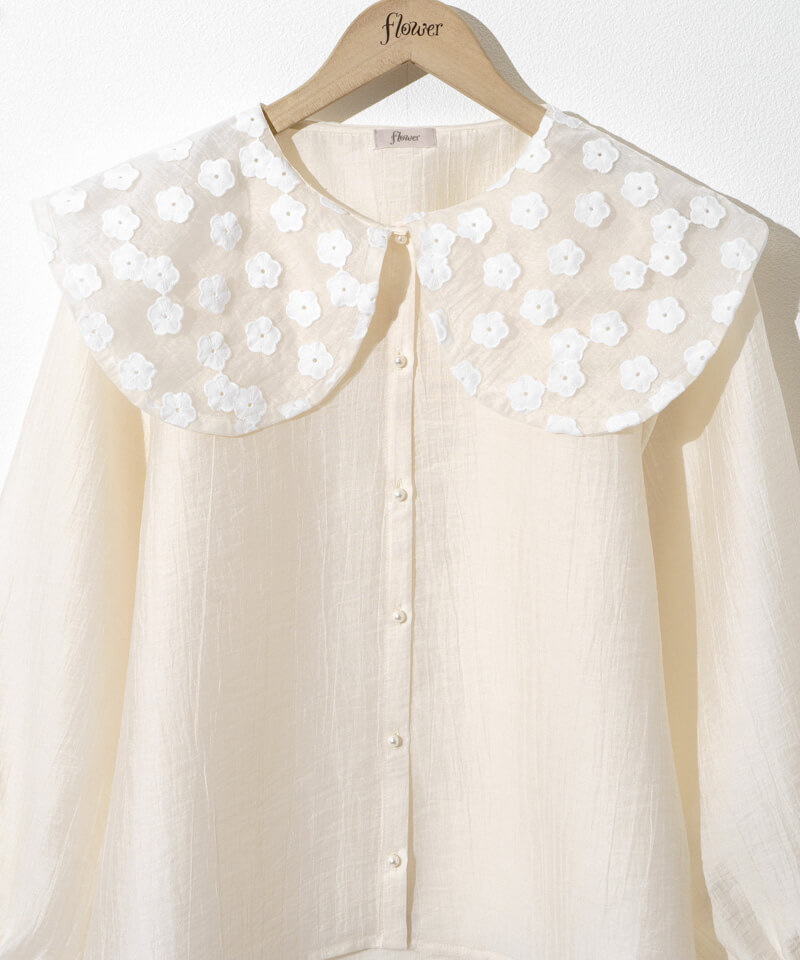 40%OFF】botanical collar blouse～ﾎﾞﾀﾆｶﾙｶﾗｰﾌﾞﾗｳｽ | flower／フラワー