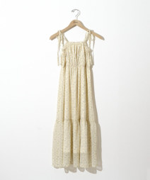 �ꖇ�ŃR�[�f�B�l�[�g����������A�؂₩�Ȓ��f�������s�[�X��