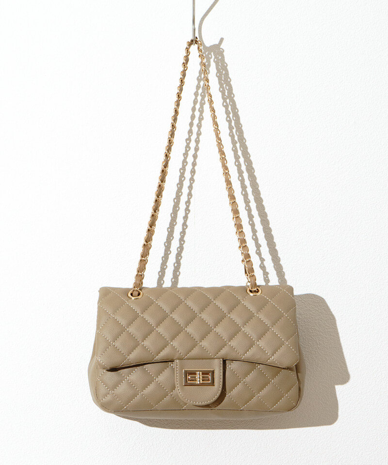 �t�F�~�j���ȃX�^�C�����O�ɂ҂�����ȃL���e�B���O�`�F�[���o�b�O��