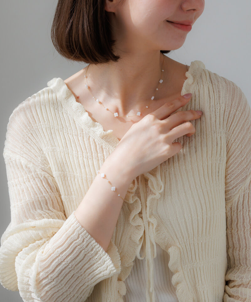 shell bloom bracelet～ｼｪﾙﾌﾞﾙｰﾑﾌﾞﾚｽﾚｯﾄ | flower／フラワー公式通販