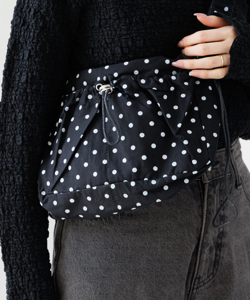 40%OFF】dot shirring bag～ﾄﾞｯﾄｼｬｰﾘﾝｸﾞﾊﾞｯｸﾞ | flower／フラワー公式通販