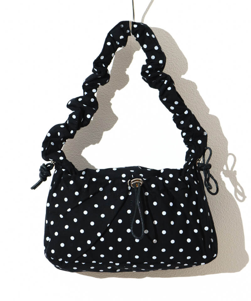 40%OFF】dot shirring bag～ﾄﾞｯﾄｼｬｰﾘﾝｸﾞﾊﾞｯｸﾞ | flower／フラワー公式通販