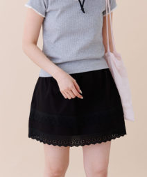 �y�`�R�[�g�t���̃~�j�X�J�[�g��