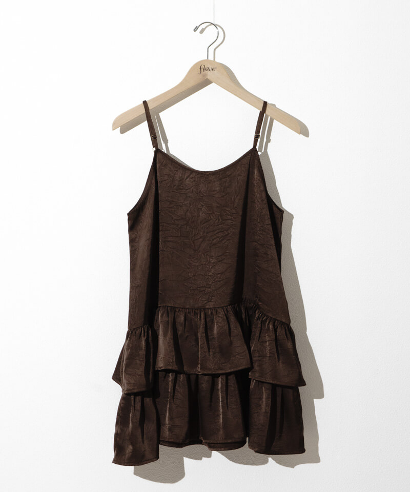 tiered satin onepiece～ﾃｨｱｰﾄﾞｻﾃﾝﾜﾝﾋﾟｰｽ | flower／フラワー公式通販