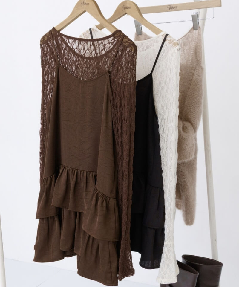 �t�ɑ�D�]������sheer flower top���H�J���[�œo��ł���