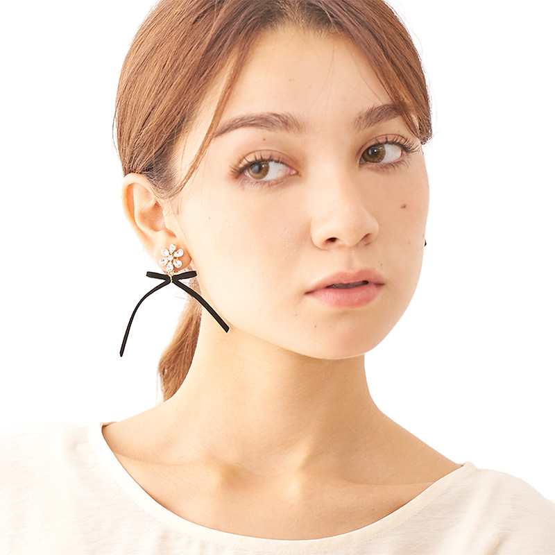 jewel ribbon pierce ～ｼﾞｭｴﾙﾘﾎﾞﾝﾋﾟｱｽ | flower／フラワー公式通販